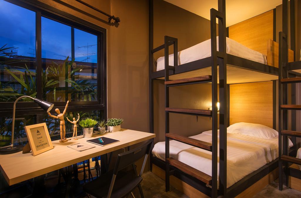 Srisuksant Square Hostel Krabi town Екстериор снимка