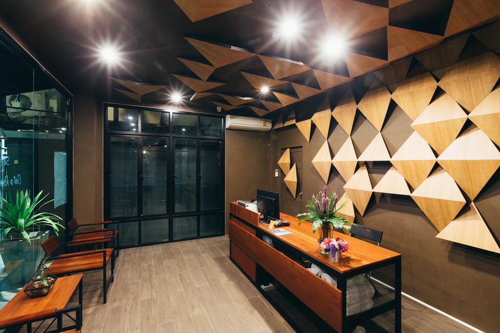 Srisuksant Square Hostel Krabi town Екстериор снимка