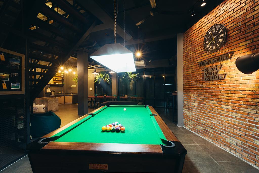Srisuksant Square Hostel Krabi town Екстериор снимка