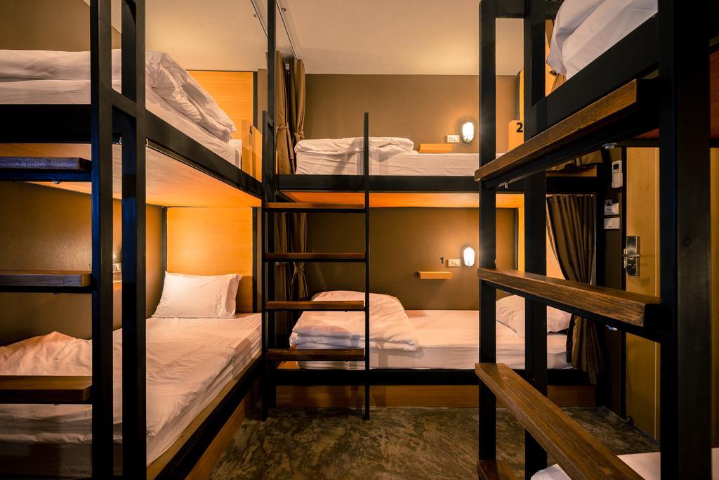 Srisuksant Square Hostel Krabi town Екстериор снимка